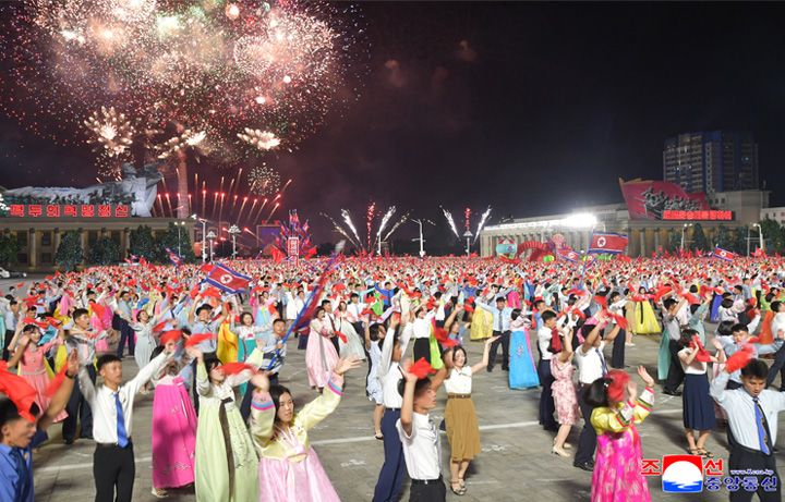 18-조국해방80돐 뜻깊게 경축